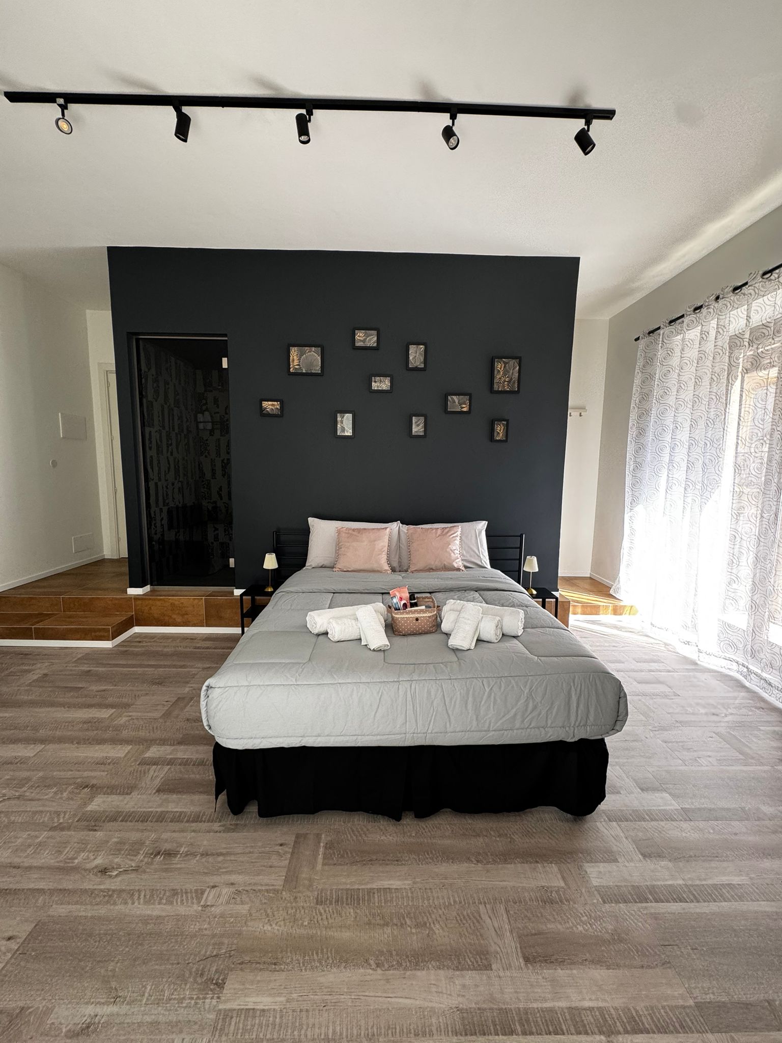 Anna's Room